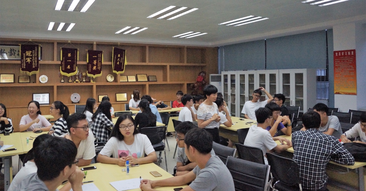 化能学院举行心理委员培训会2.jpg